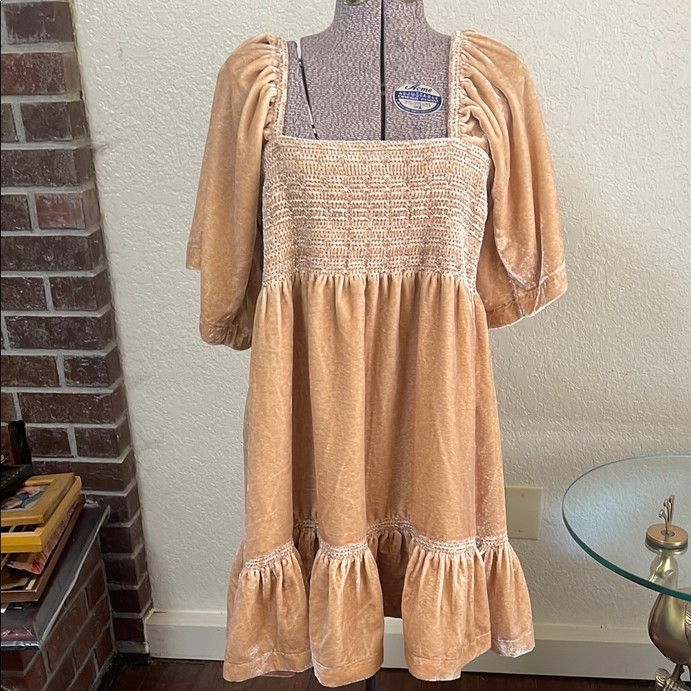Charming Tan dress